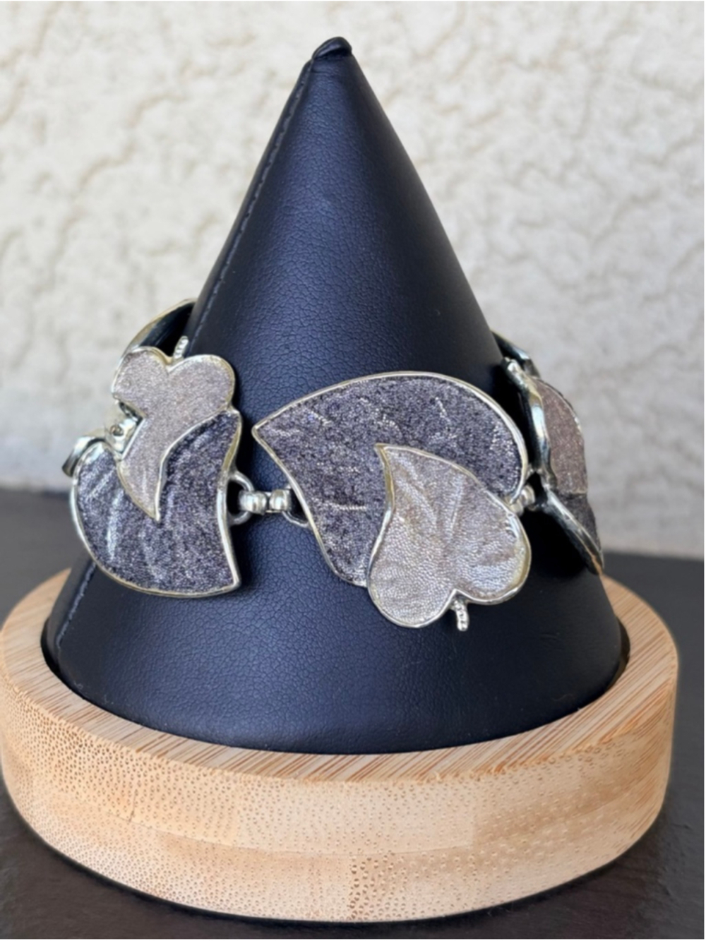 Nature Vibes Silver & Black Leaf Link Bracelet